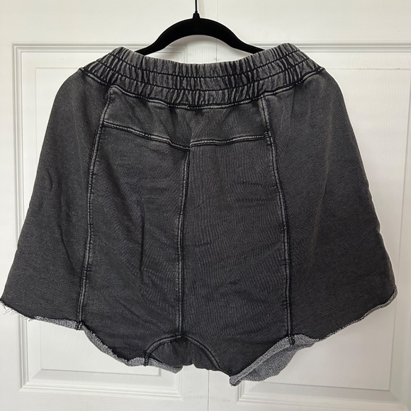 Free People All Star Shorts Large - Picture 4 of 6